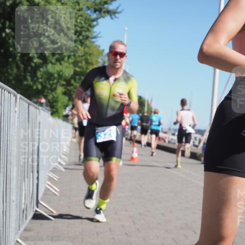 17.08.2025 - KN Förde Triathlon 2025 KatJ http://msf.ph/oto/8606339 17.08.2025 11:59:01 Laufen 320, 345, 349, 382, 608, 615, 621 meine-sportfotos.de
