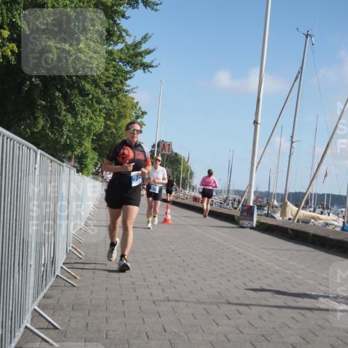 17.08.2025 - KN Förde Triathlon 2025 KatJ http://msf.ph/oto/8606342 17.08.2025 10:31:14 Laufen 139, 179, 231 meine-sportfotos.de