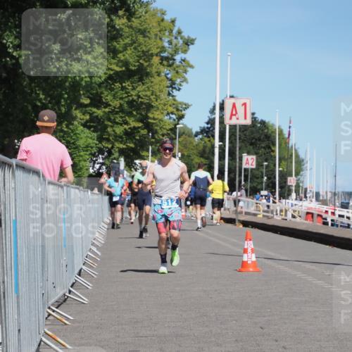17.08.2025 - KN Förde Triathlon 2025 KatJ http://msf.ph/oto/8606367 17.08.2025 13:50:15 Laufen 470, 512 meine-sportfotos.de