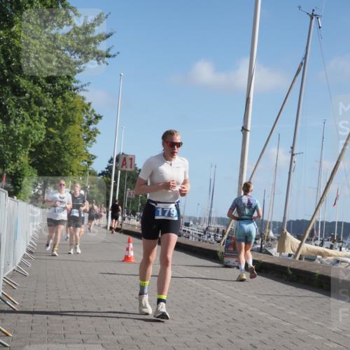 17.08.2025 - KN Förde Triathlon 2025 KatJ http://msf.ph/oto/8606369 17.08.2025 10:31:17 Laufen 139, 140, 179, 231, 250 meine-sportfotos.de