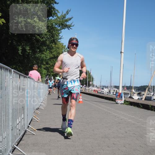 17.08.2025 - KN Förde Triathlon 2025 KatJ http://msf.ph/oto/8606421 17.08.2025 13:50:19 Laufen 470, 512, 546 meine-sportfotos.de