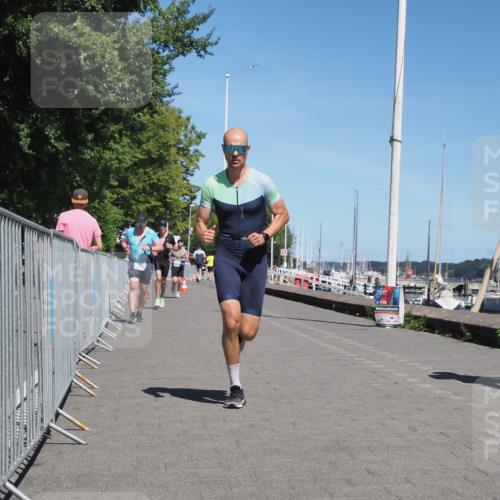 17.08.2025 - KN Förde Triathlon 2025 KatJ http://msf.ph/oto/8606501 17.08.2025 13:50:24 Laufen 427, 470, 519, 546 meine-sportfotos.de