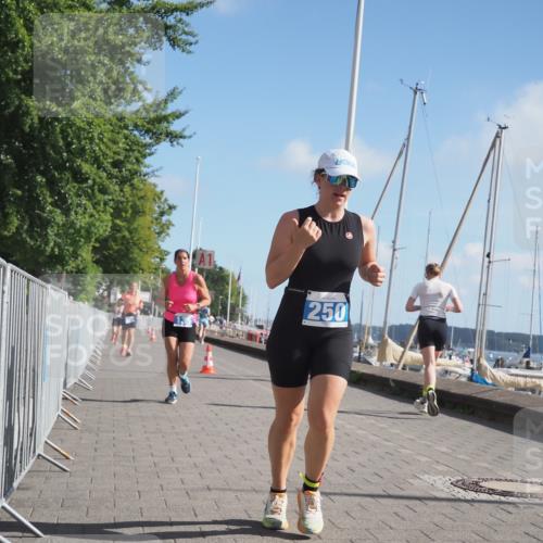 17.08.2025 - KN Förde Triathlon 2025 KatJ http://msf.ph/oto/8606504 17.08.2025 10:31:26 Laufen 135, 139, 140, 235, 250 meine-sportfotos.de