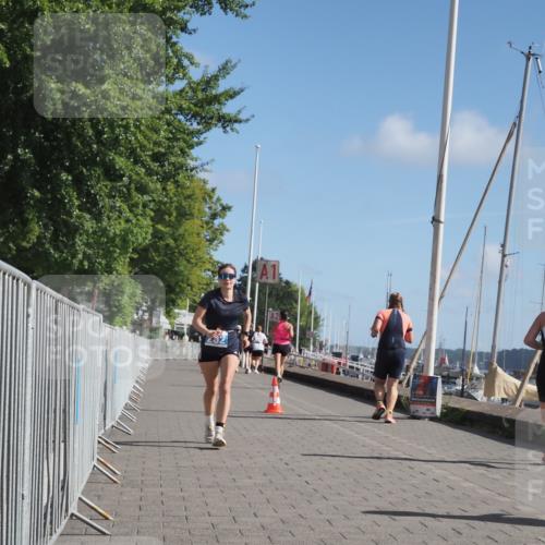 17.08.2025 - KN Förde Triathlon 2025 KatJ http://msf.ph/oto/8606674 17.08.2025 10:31:43 Laufen 111, 202 meine-sportfotos.de