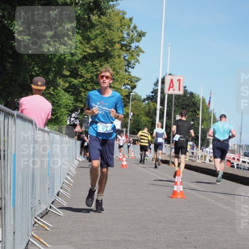 17.08.2025 - KN Förde Triathlon 2025 KatJ http://msf.ph/oto/8606677 17.08.2025 13:50:40 Laufen 478 meine-sportfotos.de