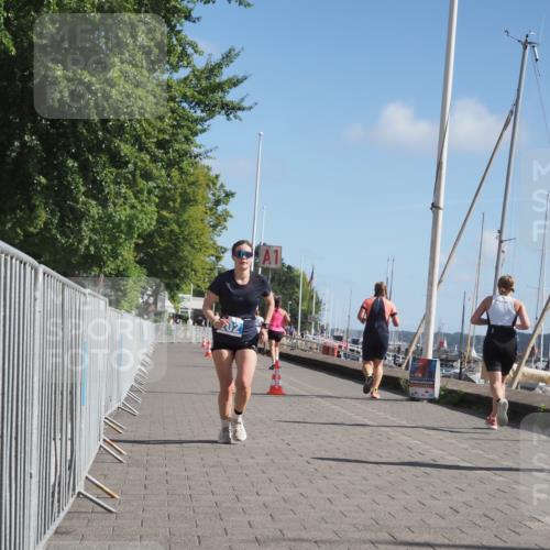 17.08.2025 - KN Förde Triathlon 2025 KatJ http://msf.ph/oto/8606693 17.08.2025 10:31:44 Laufen 202 meine-sportfotos.de