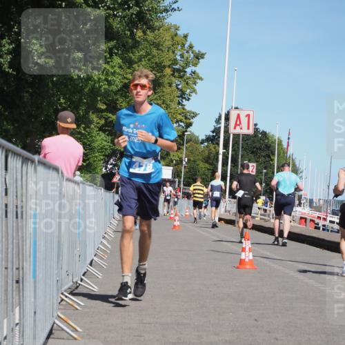 17.08.2025 - KN Förde Triathlon 2025 KatJ http://msf.ph/oto/8606702 17.08.2025 13:50:41 Laufen 478 meine-sportfotos.de