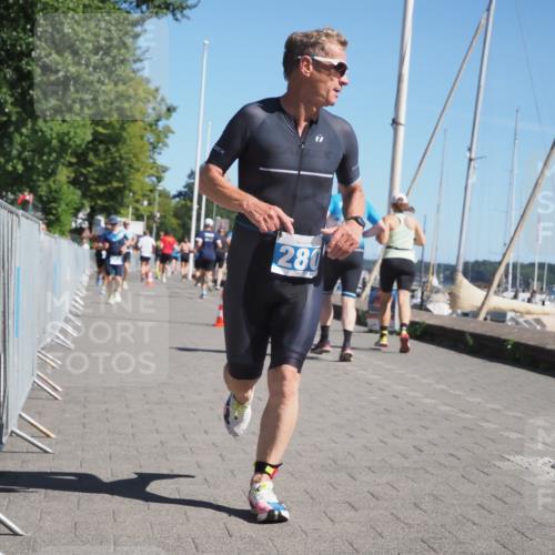 17.08.2025 - KN Förde Triathlon 2025 KatJ http://msf.ph/oto/8606709 17.08.2025 11:59:24 Laufen 280, 285, 307 meine-sportfotos.de