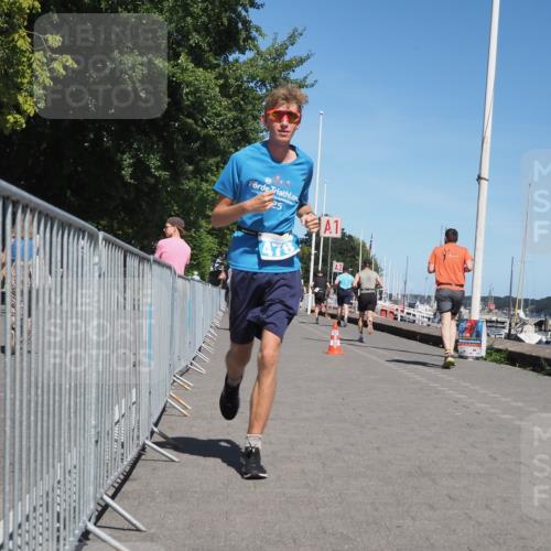 17.08.2025 - KN Förde Triathlon 2025 KatJ http://msf.ph/oto/8606719 17.08.2025 13:50:43 Laufen 478, 494 meine-sportfotos.de