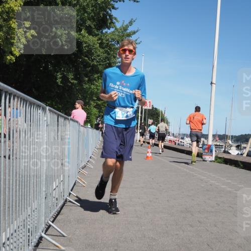 17.08.2025 - KN Förde Triathlon 2025 KatJ http://msf.ph/oto/8606722 17.08.2025 13:50:44 Laufen 478, 494 meine-sportfotos.de