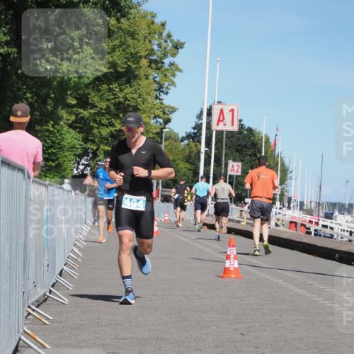 17.08.2025 - KN Förde Triathlon 2025 KatJ http://msf.ph/oto/8606741 17.08.2025 13:50:48 Laufen 455, 494 meine-sportfotos.de