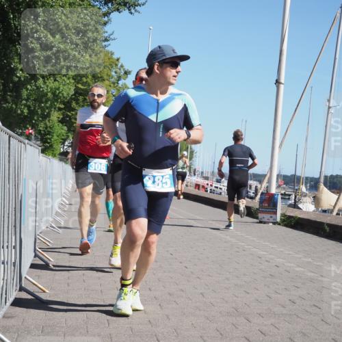 17.08.2025 - KN Förde Triathlon 2025 KatJ http://msf.ph/oto/8606778 17.08.2025 11:59:32 Laufen 285, 306, 307, 321, 642 meine-sportfotos.de