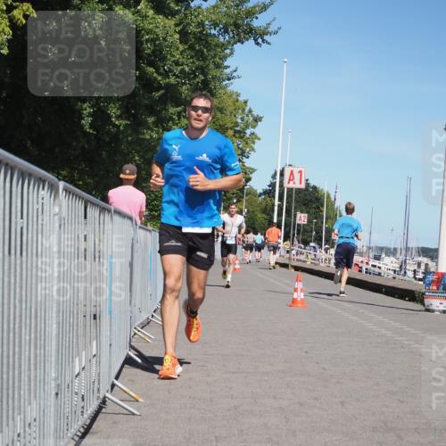 17.08.2025 - KN Förde Triathlon 2025 KatJ http://msf.ph/oto/8606825 17.08.2025 13:50:56 Laufen 455, 487 meine-sportfotos.de