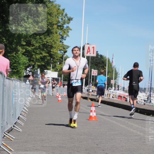 17.08.2025 - KN Förde Triathlon 2025 KatJ http://msf.ph/oto/8606853 17.08.2025 13:50:59 Laufen 455, 487 meine-sportfotos.de