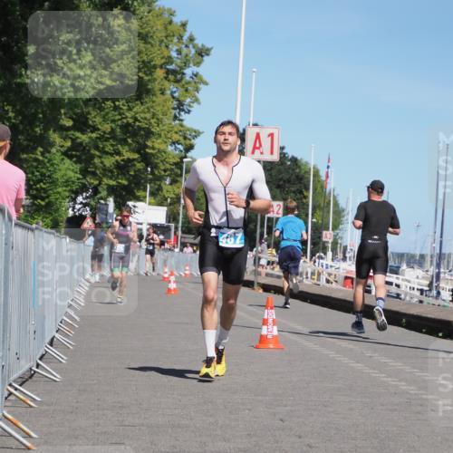 17.08.2025 - KN Förde Triathlon 2025 KatJ http://msf.ph/oto/8606862 17.08.2025 13:50:59 Laufen 455, 487 meine-sportfotos.de