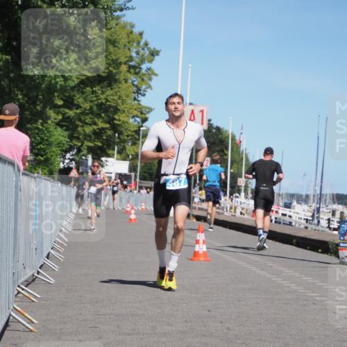 17.08.2025 - KN Förde Triathlon 2025 KatJ http://msf.ph/oto/8606868 17.08.2025 13:51:00 Laufen 455, 487 meine-sportfotos.de