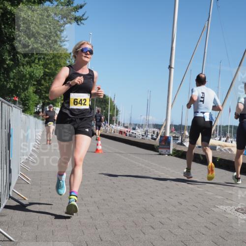 17.08.2025 - KN Förde Triathlon 2025 KatJ http://msf.ph/oto/8606876 17.08.2025 11:59:37 Laufen 306, 321, 614, 642 meine-sportfotos.de