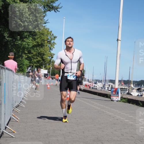 17.08.2025 - KN Förde Triathlon 2025 KatJ http://msf.ph/oto/8606894 17.08.2025 13:51:01 Laufen 395, 487 meine-sportfotos.de
