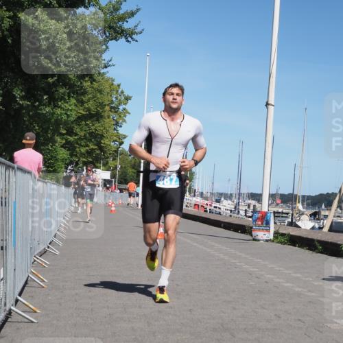 17.08.2025 - KN Förde Triathlon 2025 KatJ http://msf.ph/oto/8606900 17.08.2025 13:51:01 Laufen 395, 487 meine-sportfotos.de
