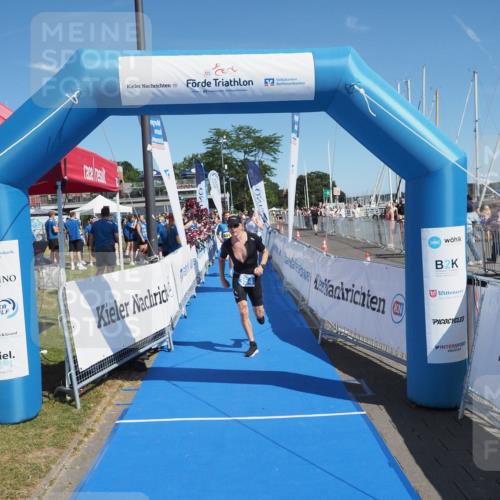 17.08.2025 - KN Förde Triathlon 2025 MichiJ http://msf.ph/oto/8606904 17.08.2025 12:24:42 Laufen 354, 631 meine-sportfotos.de