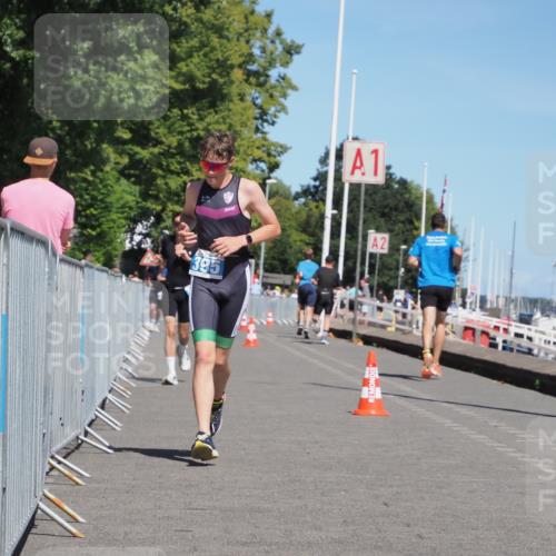 17.08.2025 - KN Förde Triathlon 2025 KatJ http://msf.ph/oto/8606914 17.08.2025 13:51:07 Laufen 395, 517 meine-sportfotos.de