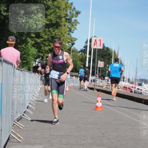17.08.2025 - KN Förde Triathlon 2025 KatJ http://msf.ph/oto/8606916 17.08.2025 13:51:07 Laufen 395, 517 meine-sportfotos.de