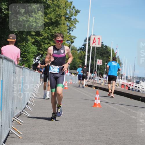 17.08.2025 - KN Förde Triathlon 2025 KatJ http://msf.ph/oto/8606919 17.08.2025 13:51:07 Laufen 395, 517 meine-sportfotos.de