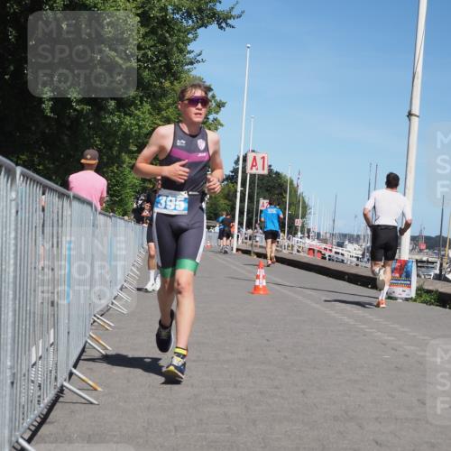 17.08.2025 - KN Förde Triathlon 2025 KatJ http://msf.ph/oto/8606946 17.08.2025 13:51:09 Laufen 395, 517 meine-sportfotos.de