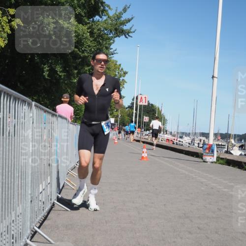 17.08.2025 - KN Förde Triathlon 2025 KatJ http://msf.ph/oto/8607003 17.08.2025 13:51:13 Laufen 395, 498, 517 meine-sportfotos.de