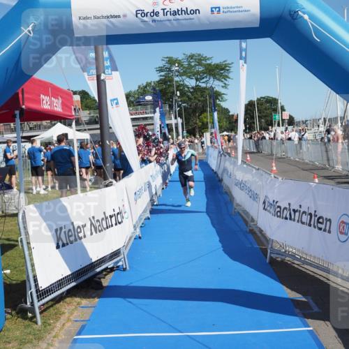 17.08.2025 - KN Förde Triathlon 2025 MichiJ http://msf.ph/oto/8607031 17.08.2025 12:24:56 Laufen 285 meine-sportfotos.de