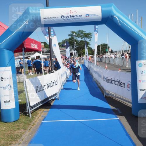 17.08.2025 - KN Förde Triathlon 2025 MichiJ http://msf.ph/oto/8607051 17.08.2025 12:24:57 Laufen 285 meine-sportfotos.de