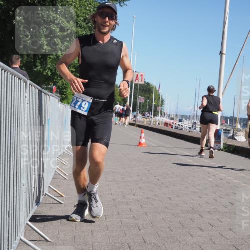17.08.2025 - KN Förde Triathlon 2025 KatJ http://msf.ph/oto/8607056 17.08.2025 11:59:54 Laufen 279, 352, 387 meine-sportfotos.de