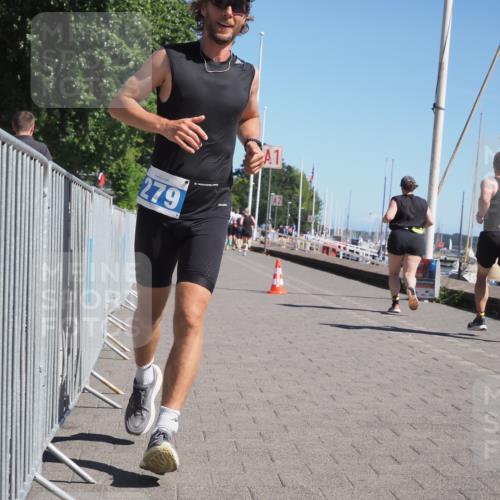 17.08.2025 - KN Förde Triathlon 2025 KatJ http://msf.ph/oto/8607059 17.08.2025 11:59:54 Laufen 279, 352, 387 meine-sportfotos.de