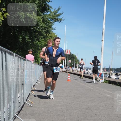 17.08.2025 - KN Förde Triathlon 2025 KatJ http://msf.ph/oto/8607078 17.08.2025 13:51:21 Laufen 498, 520 meine-sportfotos.de
