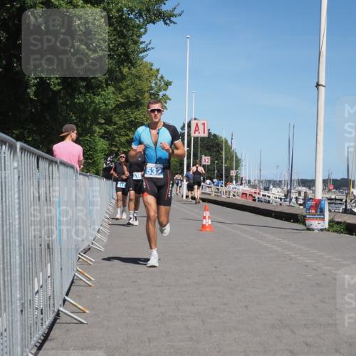 17.08.2025 - KN Förde Triathlon 2025 KatJ http://msf.ph/oto/8607108 17.08.2025 13:51:38 Laufen 438, 511, 526, 532 meine-sportfotos.de