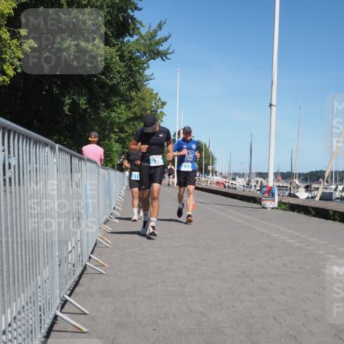 17.08.2025 - KN Förde Triathlon 2025 KatJ http://msf.ph/oto/8607143 17.08.2025 13:51:43 Laufen 438, 511, 526, 532 meine-sportfotos.de