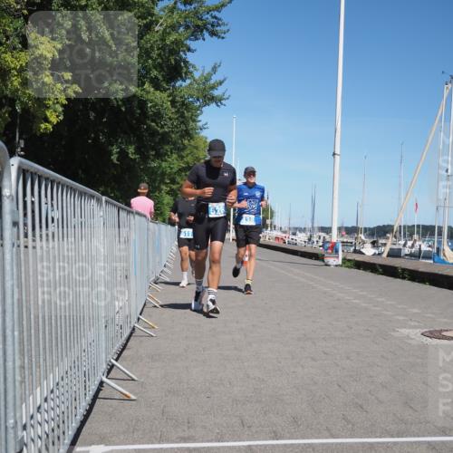 17.08.2025 - KN Förde Triathlon 2025 KatJ http://msf.ph/oto/8607157 17.08.2025 13:51:44 Laufen 438, 511, 526 meine-sportfotos.de