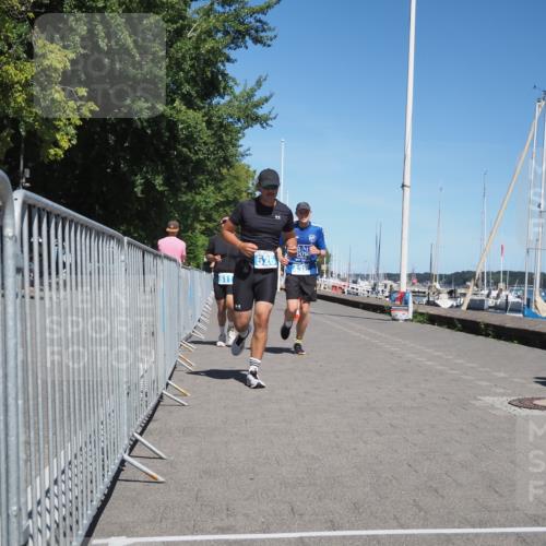 17.08.2025 - KN Förde Triathlon 2025 KatJ http://msf.ph/oto/8607160 17.08.2025 13:51:44 Laufen 438, 511, 526 meine-sportfotos.de