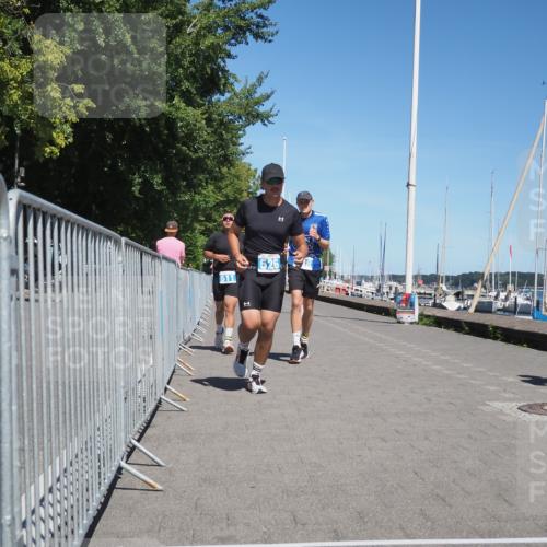 17.08.2025 - KN Förde Triathlon 2025 KatJ http://msf.ph/oto/8607163 17.08.2025 13:51:44 Laufen 438, 511, 526 meine-sportfotos.de