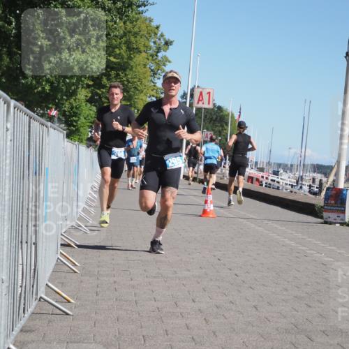 17.08.2025 - KN Förde Triathlon 2025 KatJ http://msf.ph/oto/8607164 17.08.2025 12:00:03 Laufen 266, 295, 309 meine-sportfotos.de
