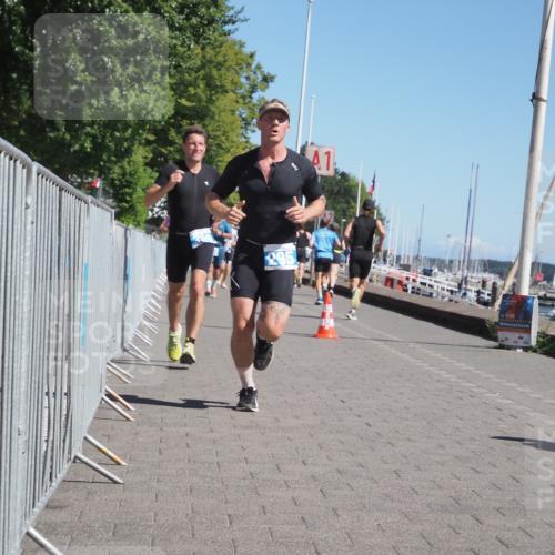 17.08.2025 - KN Förde Triathlon 2025 KatJ http://msf.ph/oto/8607175 17.08.2025 12:00:03 Laufen 266, 295, 309 meine-sportfotos.de