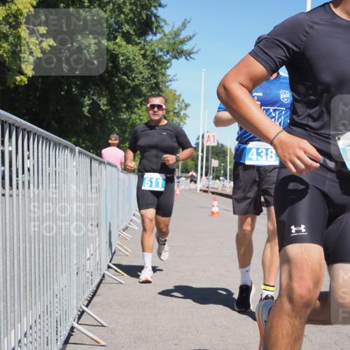 17.08.2025 - KN Förde Triathlon 2025 KatJ http://msf.ph/oto/8607191 17.08.2025 13:51:46 Laufen 438, 511, 526 meine-sportfotos.de
