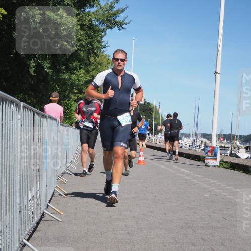 17.08.2025 - KN Förde Triathlon 2025 KatJ http://msf.ph/oto/8607250 17.08.2025 13:51:57 Laufen 412, 465, 476, 500, 549 meine-sportfotos.de