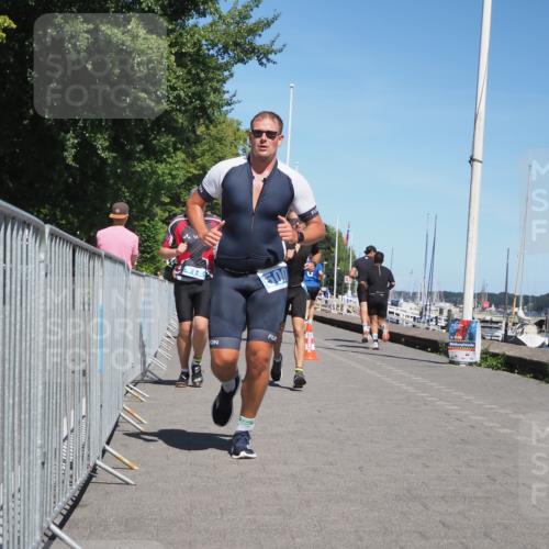17.08.2025 - KN Förde Triathlon 2025 KatJ http://msf.ph/oto/8607252 17.08.2025 13:51:57 Laufen 412, 465, 476, 500, 549 meine-sportfotos.de