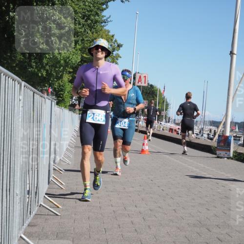17.08.2025 - KN Förde Triathlon 2025 KatJ http://msf.ph/oto/8607309 17.08.2025 12:00:10 Laufen 266, 299, 304 meine-sportfotos.de
