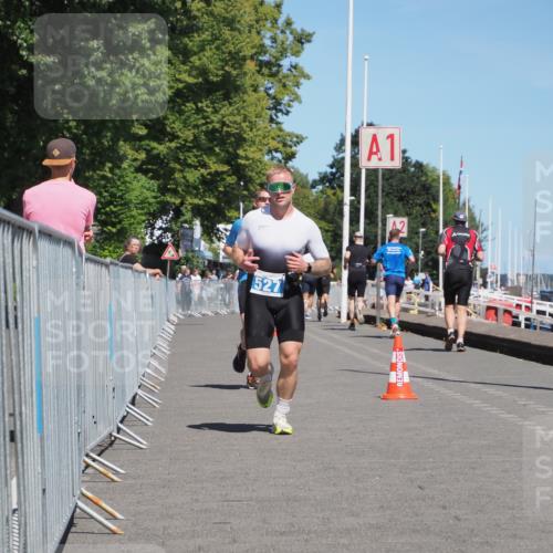 17.08.2025 - KN Förde Triathlon 2025 KatJ http://msf.ph/oto/8607369 17.08.2025 13:52:19 Laufen 492, 527 meine-sportfotos.de