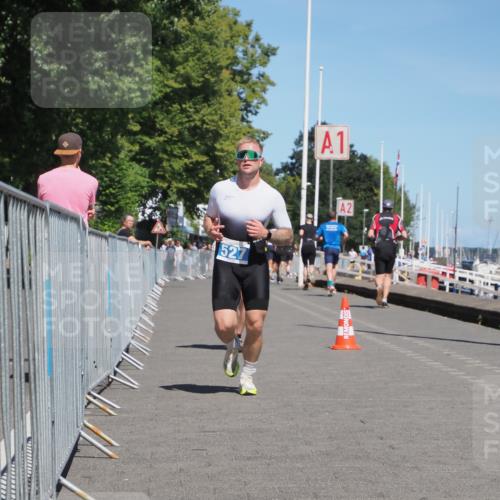 17.08.2025 - KN Förde Triathlon 2025 KatJ http://msf.ph/oto/8607380 17.08.2025 13:52:20 Laufen 492, 527 meine-sportfotos.de