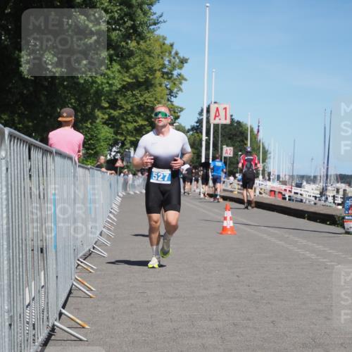 17.08.2025 - KN Förde Triathlon 2025 KatJ http://msf.ph/oto/8607386 17.08.2025 13:52:20 Laufen 492, 527 meine-sportfotos.de