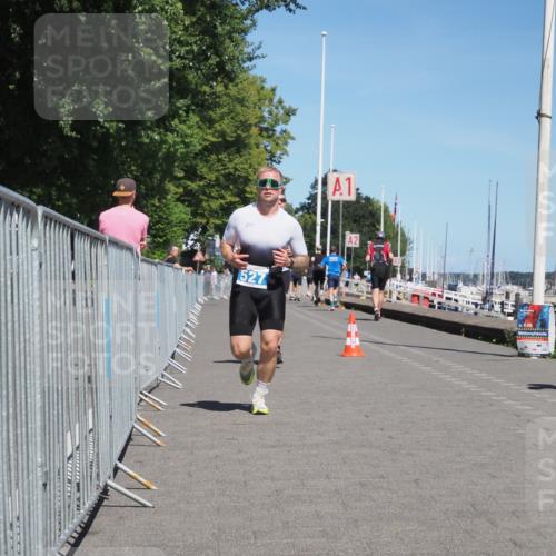 17.08.2025 - KN Förde Triathlon 2025 KatJ http://msf.ph/oto/8607391 17.08.2025 13:52:20 Laufen 492, 527 meine-sportfotos.de