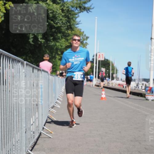 17.08.2025 - KN Förde Triathlon 2025 KatJ http://msf.ph/oto/8607416 17.08.2025 13:52:23 Laufen 492, 527 meine-sportfotos.de